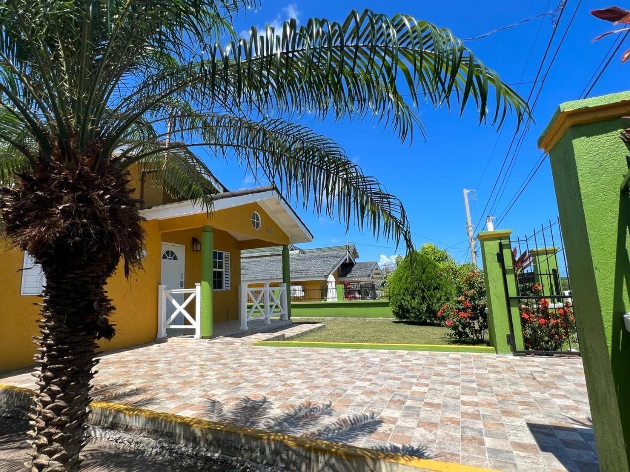 Reddie Vacation Homes Windsor (Trelawny) Exterior foto
